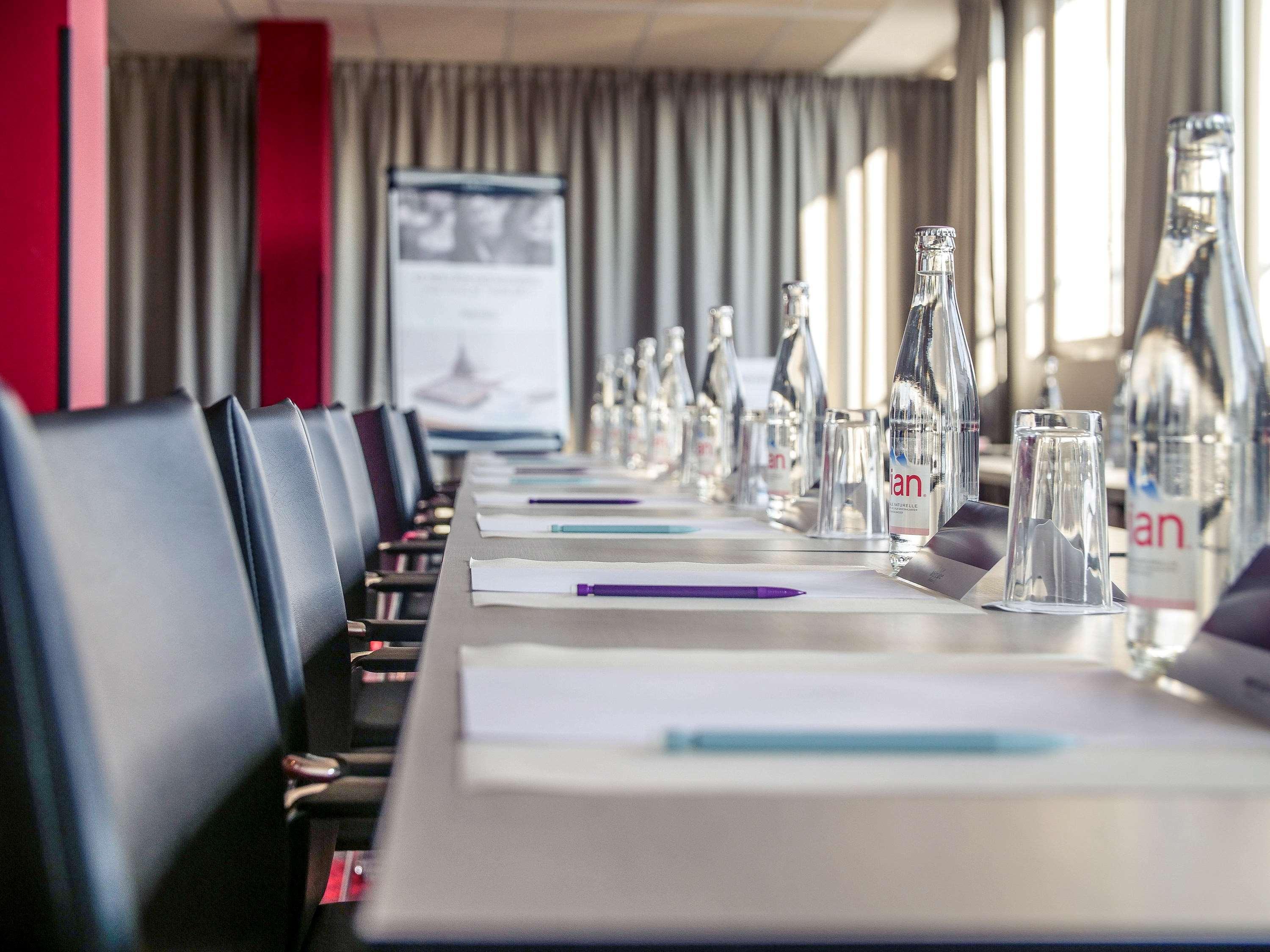 Mercure Centre Hotel 4*